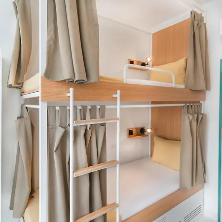 Be Bold Hostel *